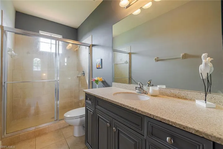2nd floor bath