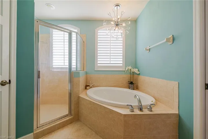 5643 Kensington Loop, Fort Myers, Florida 33912