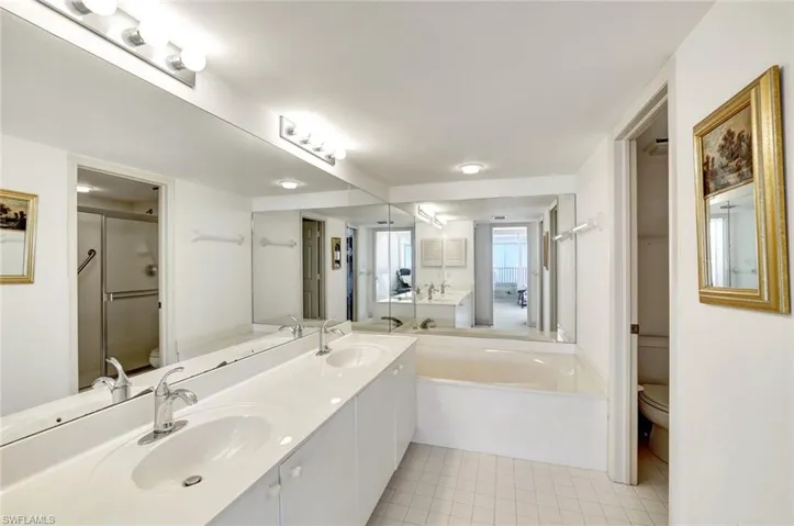 6573  MARISSA  LOOP, Naples, FL 34108