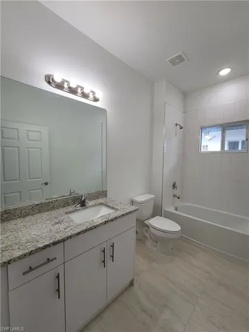 3517 SW Santa Barbara  PL, Cape Coral, FL 33914