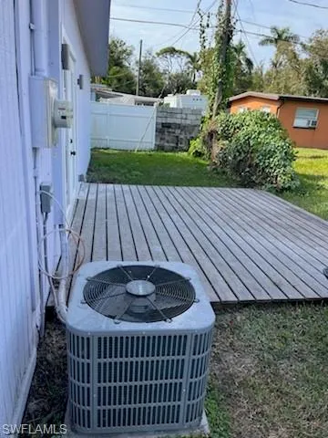 View of yard featuring cooling unit