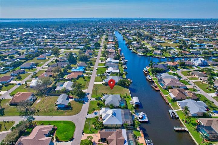 1206 SE 21st AVE, CAPE CORAL FL 33990