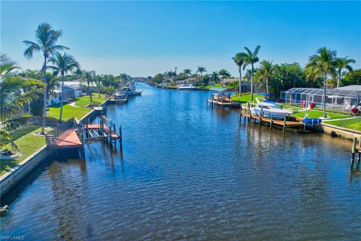 1206 SE 21st AVE, CAPE CORAL FL 33990