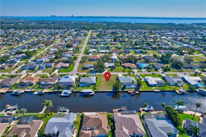 1206 SE 21st AVE, CAPE CORAL FL 33990