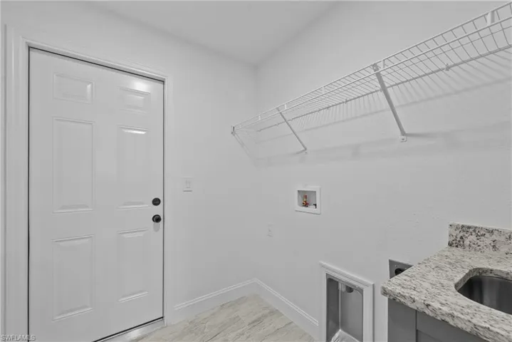 7655  16th  PL, Labelle, FL 33935