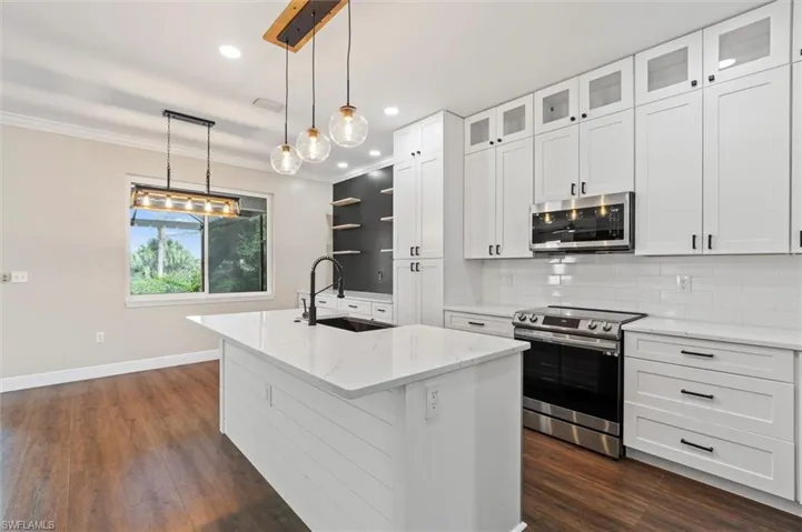 Fully Renovated Kitchen