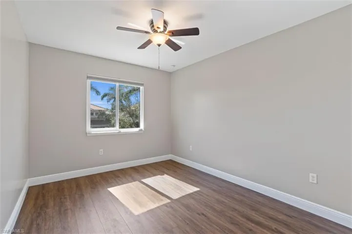 Guest bedroom 2