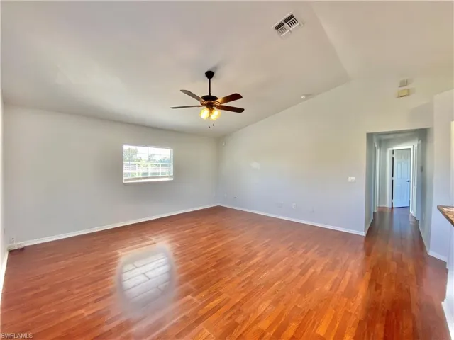 260 13th St Sw, Naples, Florida 34117