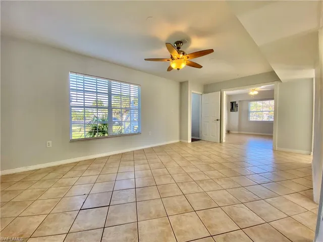 260 13th St Sw, Naples, Florida 34117