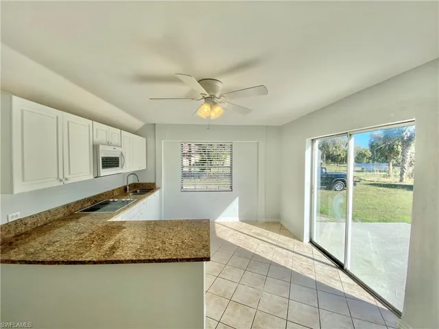 260 13th St Sw, Naples, Florida 34117