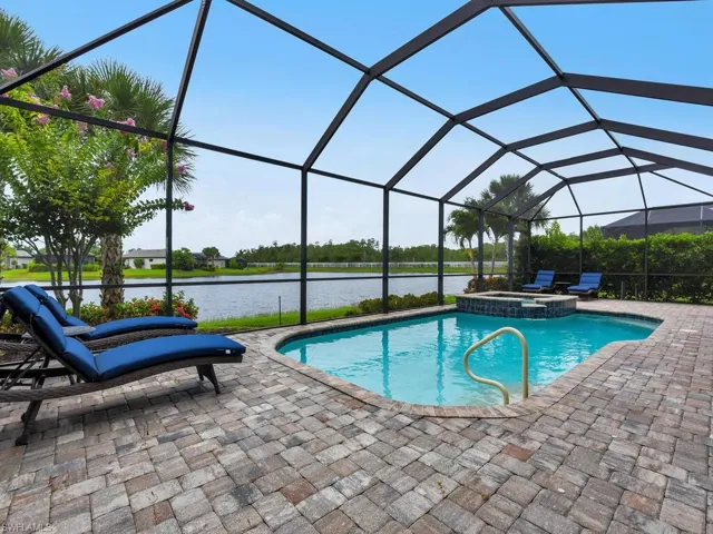 Spacious Pool Lanai