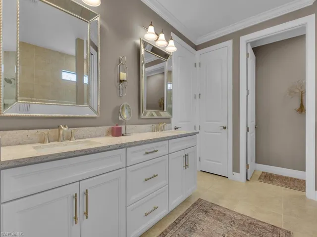 Master Suite Bath