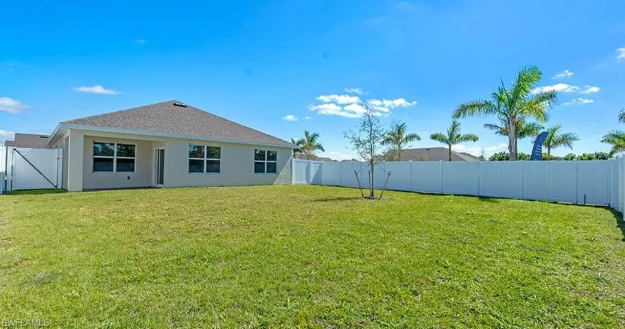 24055 Peaceful Brook Loop Cali, Port Charlotte, Florida 33980