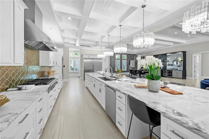 Kitchen w/Thermador appliances