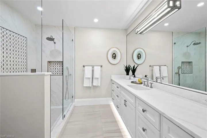 1st Guest ensuite
