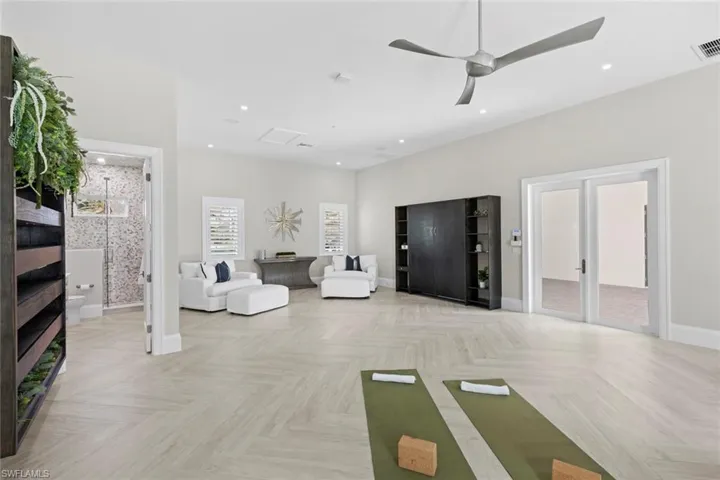 Detached Guest House/Fitness Studio