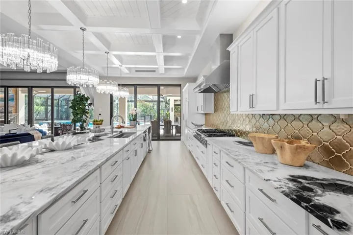 Expansive counter tops