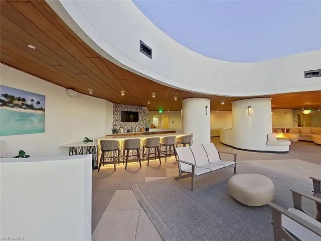 Rooftop Bar Area with Grills & Hot Tubs