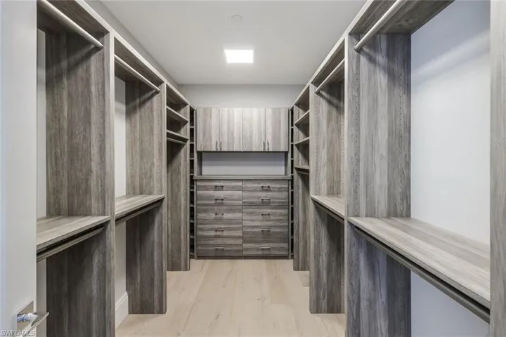 Upgraded Custom Closet Cabinetry