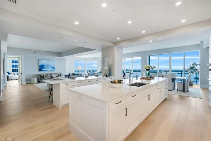 Double Island Chef's Gourmet Kitchen with Panoramic Views
