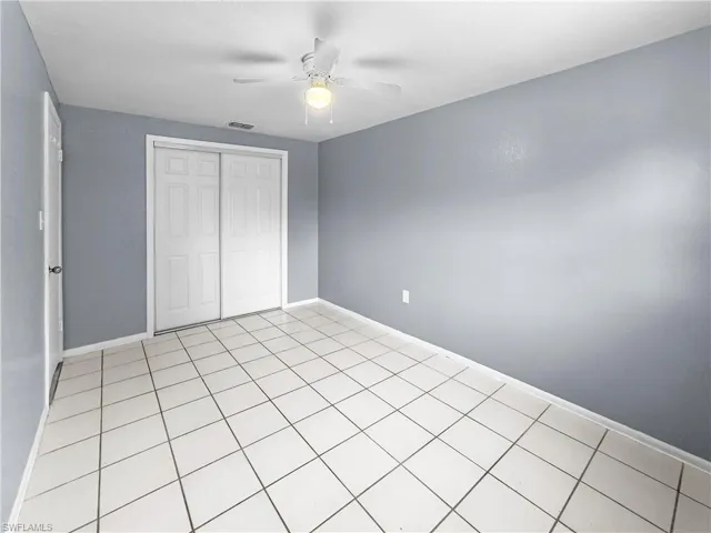 6617 Warwick Cir, Fort Myers, Florida 33919