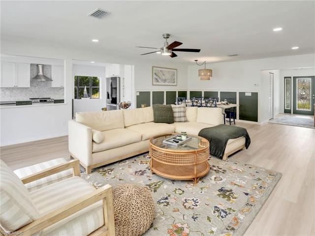 1101 Lorraine CT, CAPE CORAL FL 33904