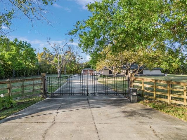 11901 Fox Hill RD, NORTH FORT MYERS FL 33917