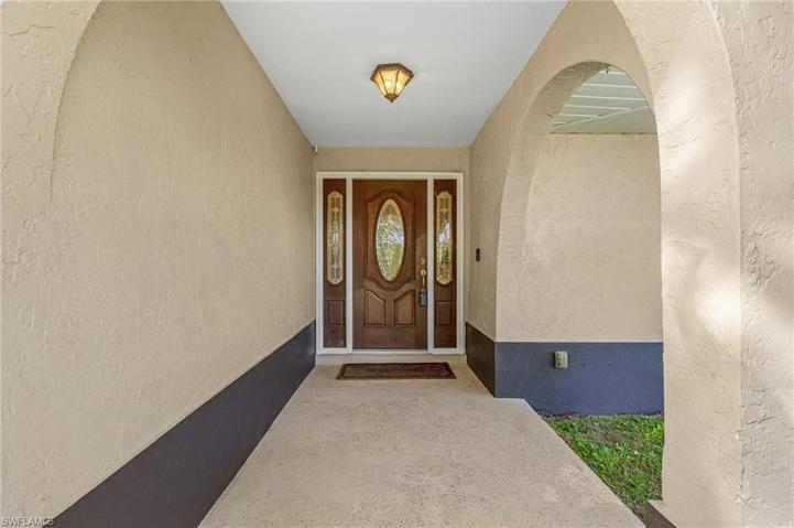11901 Fox Hill RD, NORTH FORT MYERS FL 33917