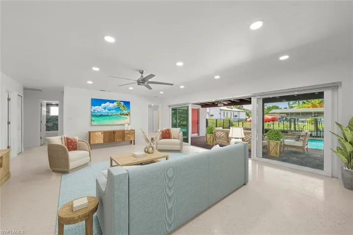 1040 Edgemere Dr, Fort Myers, Florida 33919