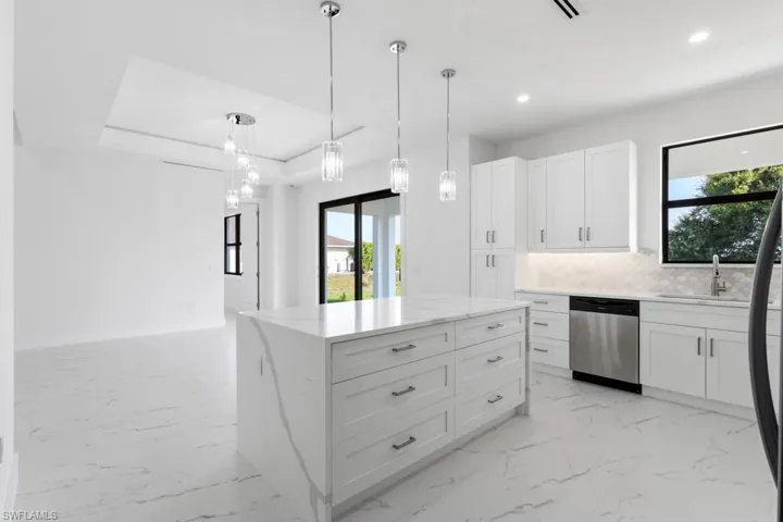 4121 66th Ave Ne, Naples, Florida 34120