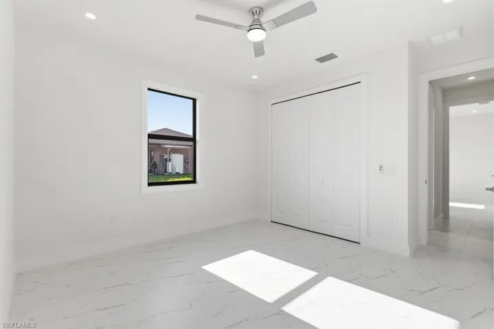 4121 66th Ave Ne, Naples, Florida 34120