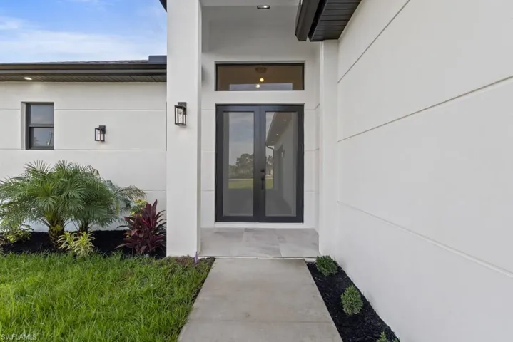 4121 66th Ave Ne, Naples, Florida 34120