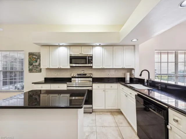 Large Island Kitchen