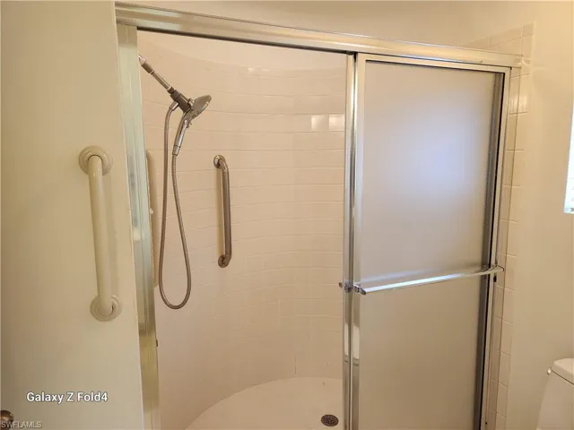 Owner's Suite circular shower feature