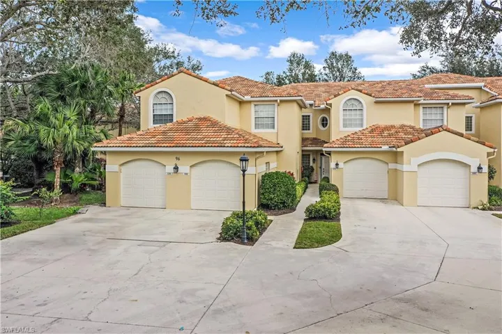 96 Silver Oaks CIR # 1101, NAPLES FL 34119