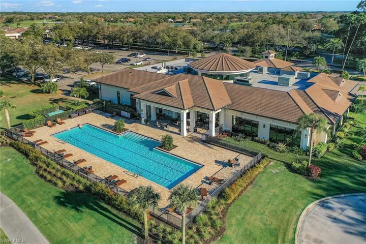 96 Silver Oaks CIR # 1101, NAPLES FL 34119
