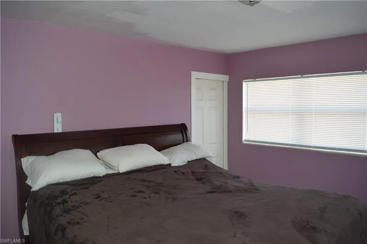 17 Colorado Rd, Lehigh Acres, Florida 33936