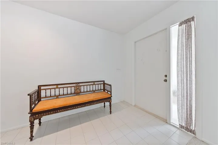 108 Short CT, NAPLES FL 34112