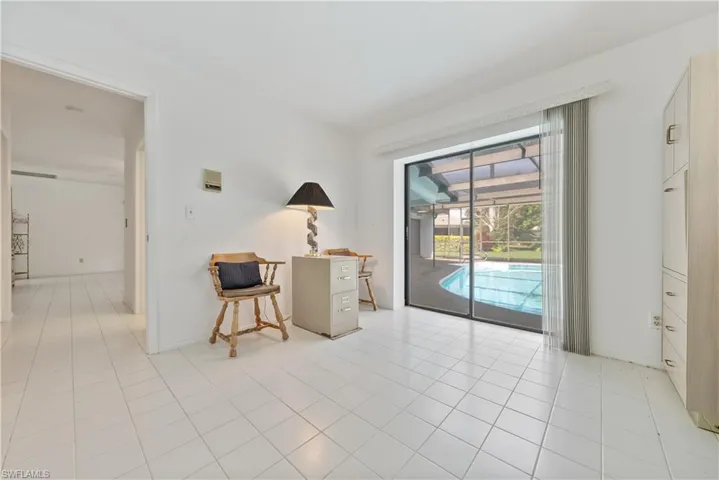 108 Short CT, NAPLES FL 34112
