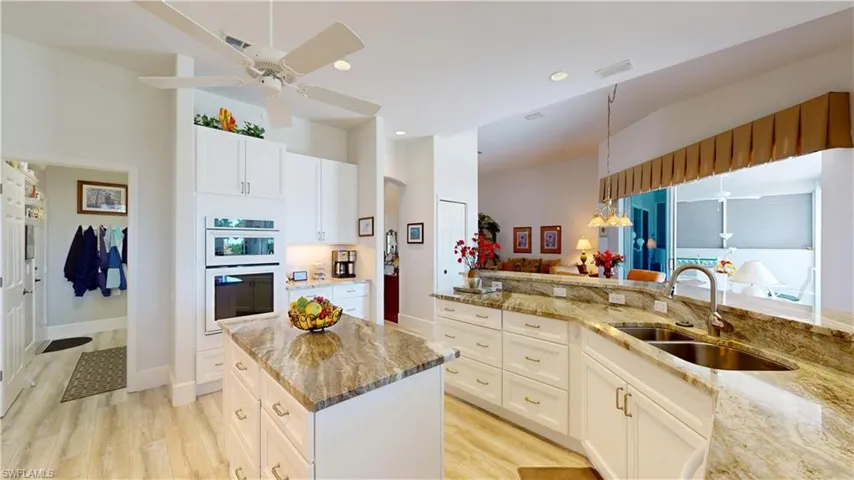 16137 Edgemont Dr, Fort Myers, Florida 33908