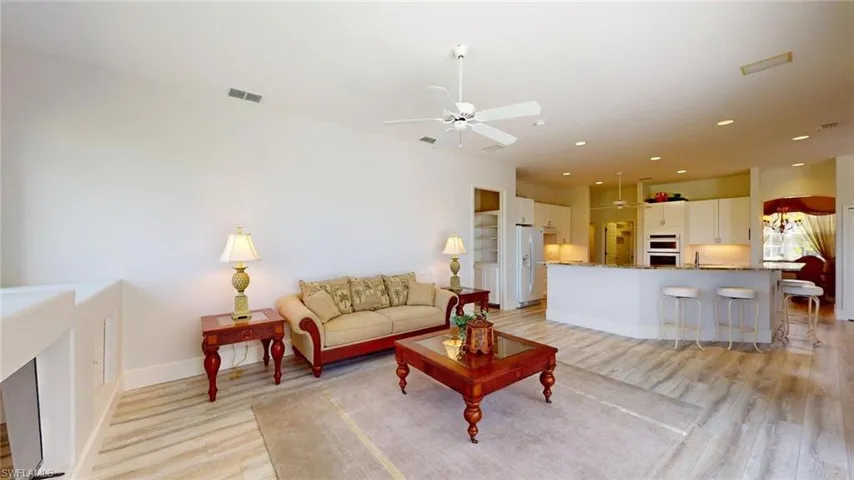 16137 Edgemont Dr, Fort Myers, Florida 33908