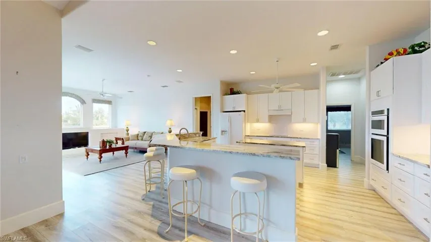 16137 Edgemont Dr, Fort Myers, Florida 33908