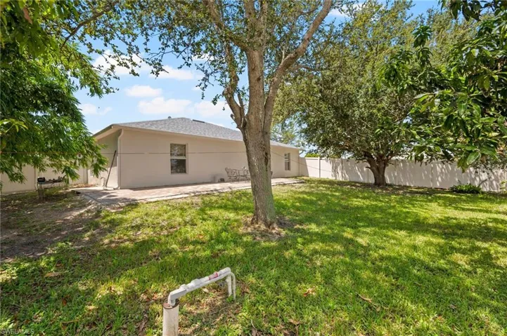 1323 SW 35th  ST, Cape Coral, FL 33914