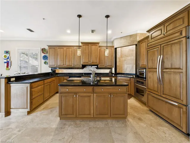 16700 Wisteria Dr, Fort Myers, Florida 33908