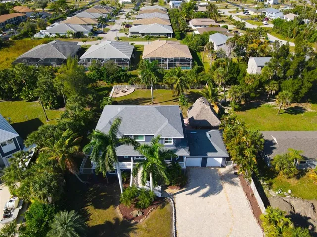 16700  Wisteria  DR, Fort Myers, FL 33908