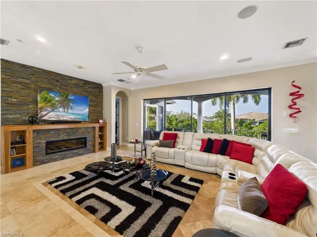 16700 Wisteria Dr, Fort Myers, Florida 33908