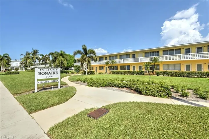 473 12th Ave S B12, Naples, Florida 34102