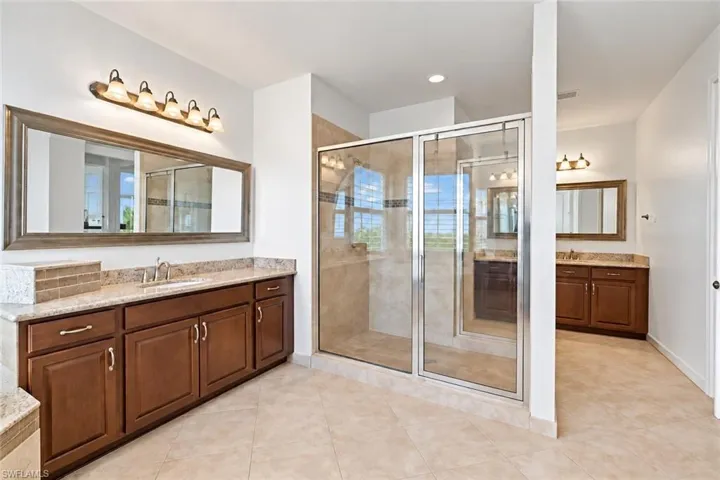 2759 Cinnamon Bay Cir, Naples, Florida 34119