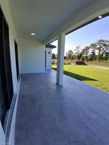 1106 Edelweiss St E, Lehigh Acres, Florida 33974
