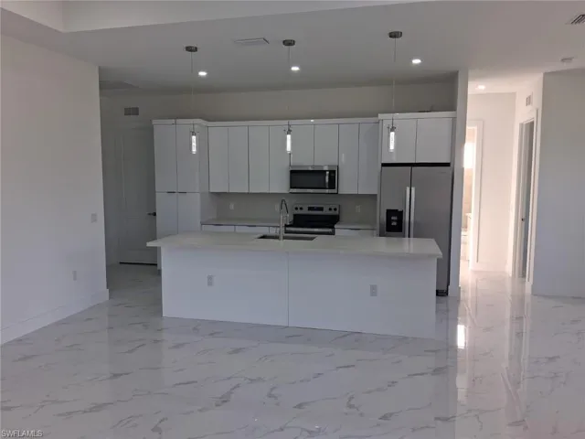 1106 Edelweiss St E, Lehigh Acres, Florida 33974